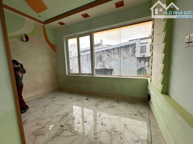hot, SIÊU PHẨM, BÁN GẤP PHẠM THẾ HIỂN [P5, Q8] DT: 102M2 – 8 X 18M- 4T-7PN-6WC CHỈ 7.5 tỷ - 1