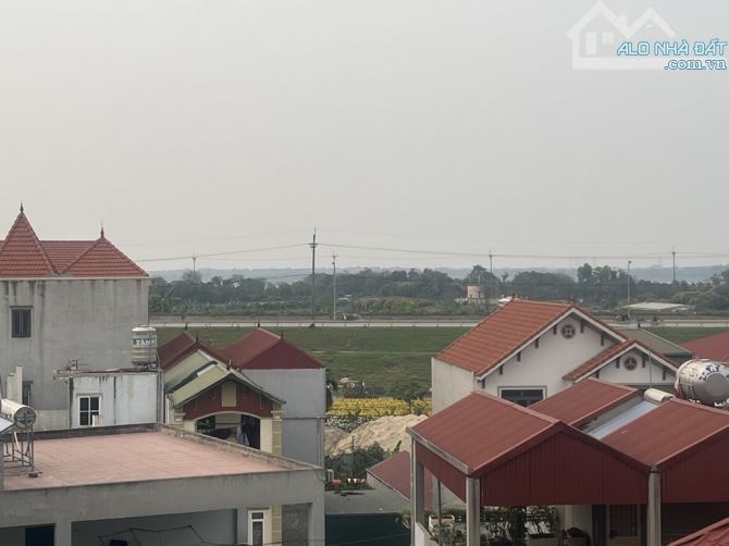 NHÀ MỚI LIÊN MẠC,OTO ĐỖ CỔNG,32 M - MT 4,5m , 5TẦNG , GIÁ NHỈNH 5  ĐỒNG - 1