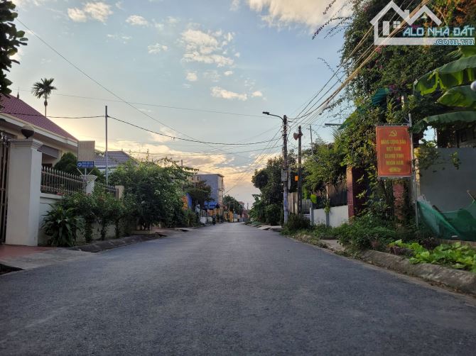 Chỉ 2 tỷ đồng có lẻ sở hữu đất mặt đường Lương Quy, kinh doanh thuận tiện - 1