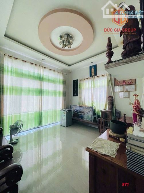 Bán Nhà 2Lầu 1 sẹc Phường Hoà Bình , Biên Hòa , Đồng Nai DTSD 120m2 Gía 3,6 tỷ - 1