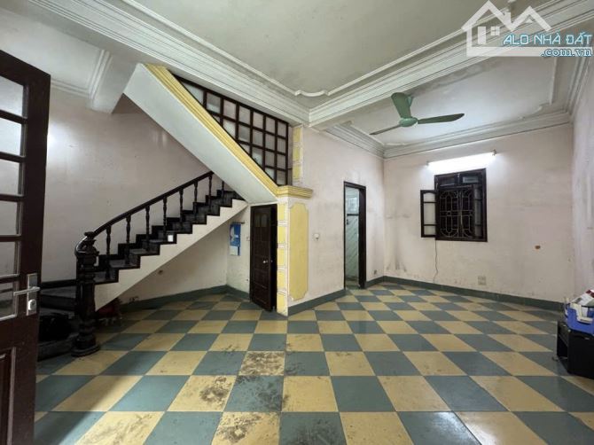 Bán Nhà Phố Trần Khát Chân, Nguyễn Khoái - 30M ra mặt phố - 55m2 x 4 Tầng - Giá 10,6 Tỷ - 1