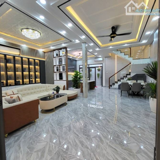 🏡CHỈ 9T.Ỷ - BIỆT THỰ SANG TRỌNG - 115M2 - 4 TẦNG - KDC CAO CẤP - HUỲNH TẤN PHÁT🏡 - 1