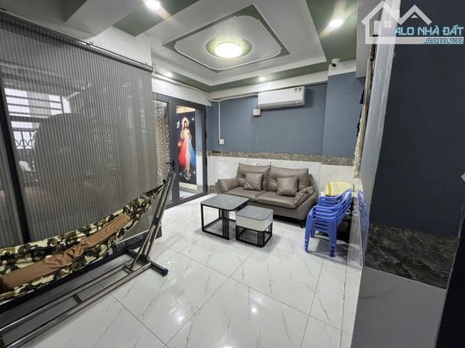 BÁN NHÀ PHAN VĂN TRỊ ĐANG CÓ DÒNG TIỀN 32tr/ THÁNG - CN 58m2 . - 1