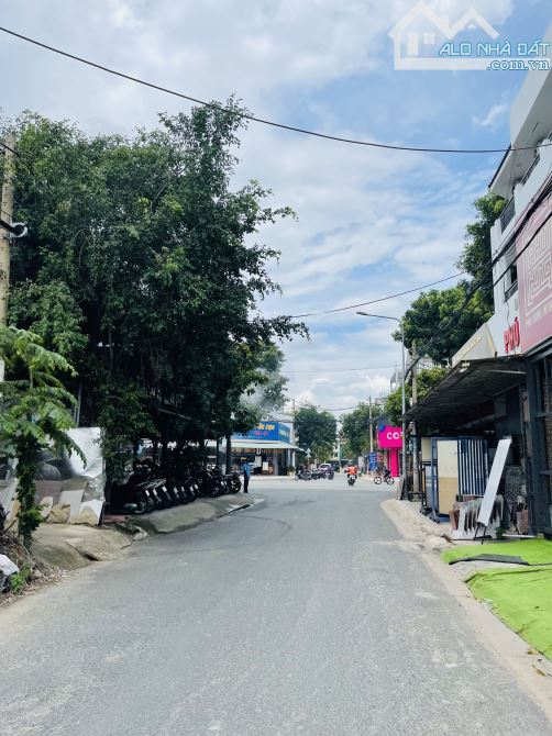 Bán Lô Đất 10x19m Góc 2 Mặt Tiền Đường Khu Dân Cư Vĩnh Lộc-Sát Đường Số 3-Vị Trí Đẹp - 1