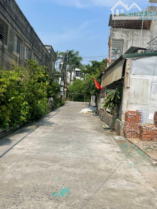 Bán Lô Góc Đường thông 2 ô tô tránh nhau - 1