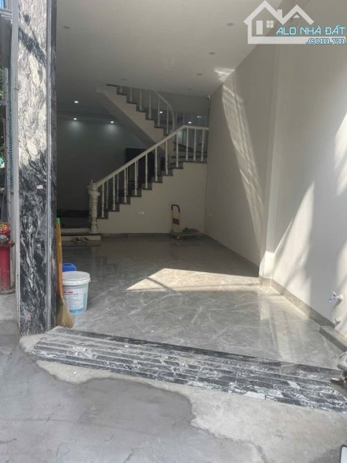 Bán nhà Nguyễn Văn Cừ  LÔ GÓC – Ô TÔ THÔNG 53m2 x 5T giá 13.5 tỷ. - 1