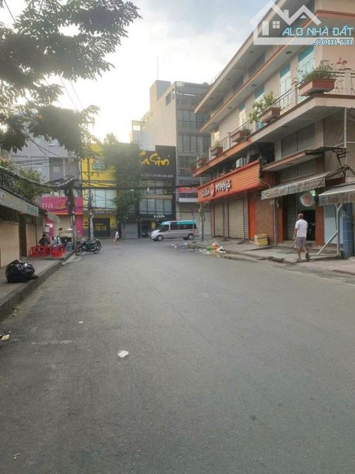 Bán nhà HXH 10m Nguyễn Gia Trí (9m x 20m) - CTXD Hầm 7 Tầng - giá bán: 31.5 tỷ TL - 1