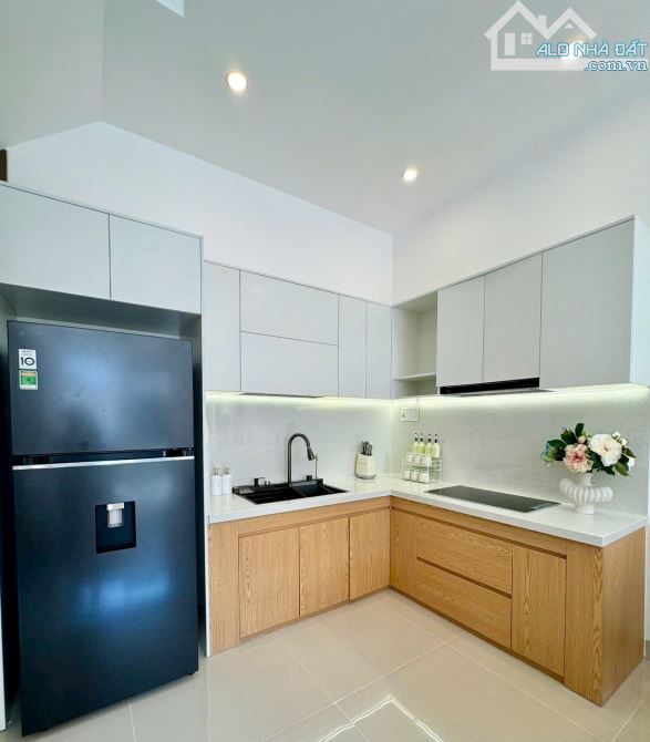 Nhà phố TÔ NGỌC VÂN, 43m2, sẵn ở, an cư lý tưởng, giá 15,2 tỷ - 1