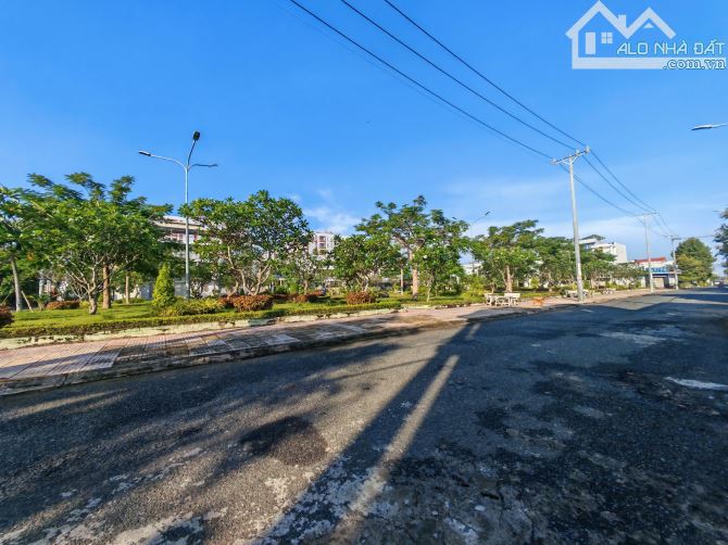 Bán NỀN Ngộp Đẹp Đường Số 12 Tây Đại Học , Mỹ Phước, Long Xuyên, An Giang - 1