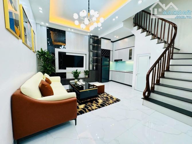 XUÂN ĐỈNH BẮC TỪ LIÊM, LÔ GÓC 6 TẦNG 35M, Ô TÔ ĐỖ CỬA, GẦN PHỐ Ô TÔ TRÁNH. Nhỉnh 8 tỷ - 1