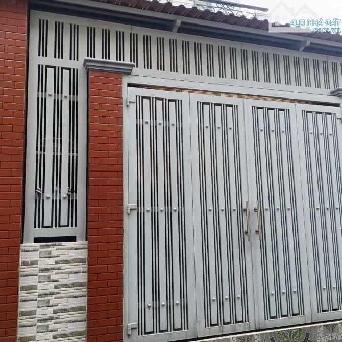 Gấp gấp, Đường Đông Bắc, Tân Chánh Hiệp, Q12. Hẻm xe hơi thông. Tiện di chuyển về Gò Vấp. - 1