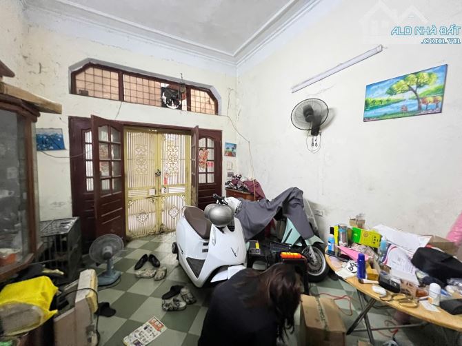 NHÀ ĐẸP PHỐ CỰ LỘC THANH XUÂN 36M-4T-MT3,9-7,9 TỶ - 1