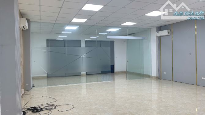 cho thuê văn phòng, mbkd tại 166 ngõ 8 Lê Quang Đạo,phú đô,Nam Từ Liêm 120m chỉ 10- 12.5tr - 12