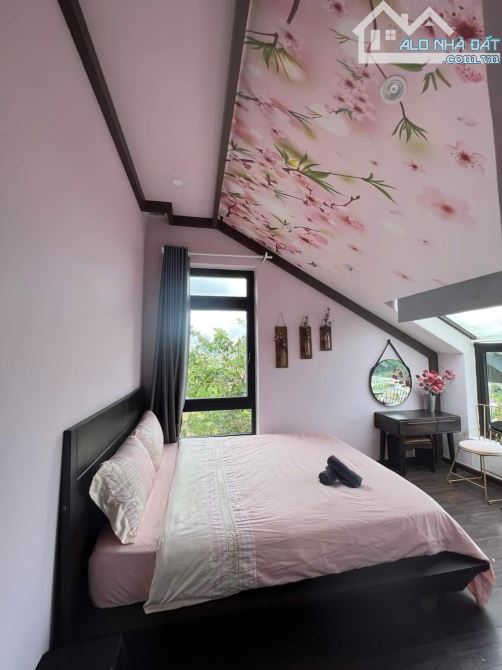 Bán căn villa sân vườn view đẹp Nguyễn Siêu - p7 - Đà Lạt _ 421m²  2tang _6p ngủ _ 21.5ti - 13