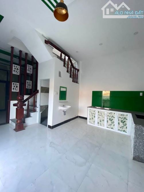 Bán nhà 1 mê mặt tiền đg trần đại nghĩa dt 42m2 ngang 4,5m giá 1ty750 - 2
