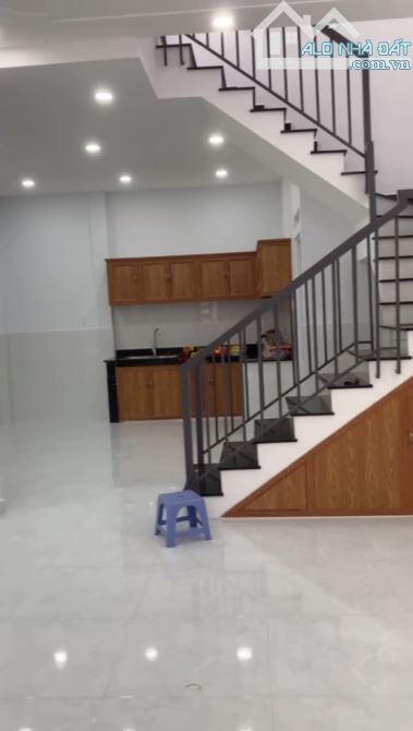 Bán nhà 2 tầng đường Nguyễn Văn Công phường 3 quận gò vấp - 2