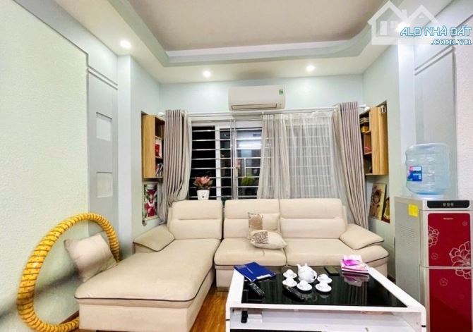 💥Nhà MỚI 5 tầng TT Cầu Giấy, Tặng NỘI THẤT CAO CẤP, Vài bước ra Ô TÔ, cạnh ĐẠI HỌC, 8 tỷ - 2