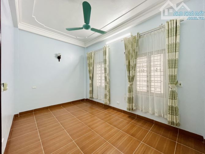 NHÀ ĐẸP TRUNG TÂM XUÂN ĐỈNH – HÀNG XÓM NGOẠI GIAO ĐOÀN – 57M² – 3 MẶT THOÁNG – HƠN 10 TỶ - 2