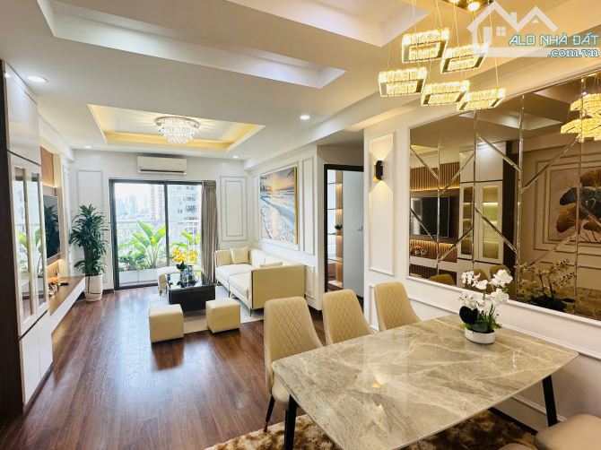 hiếm. cho thuê căn hộ handiresco 31 lê văn lương. 100m2. 3pn2wc. full đồ đạc. giá 17tr/th - 2