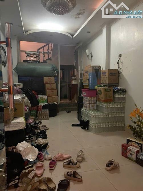 Bán Nhà riêng mặt ngõ Phố Trần Khát Chân, Lô góc, ngõ thông sát phố, 30m2x5 Tầng, Sổ vuông - 2