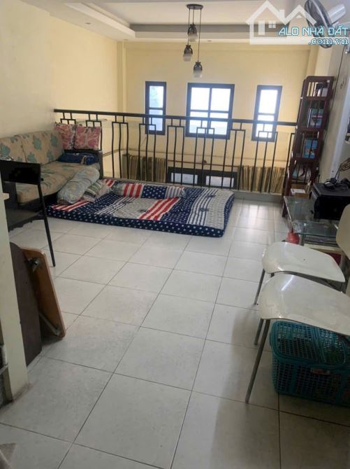 BÁN GẤP NHÀ ĐẸP Nguyễn Thái Sơn P5 Gò Vấp. chỉ 6.25 tỷ. Thương Lượng - 2