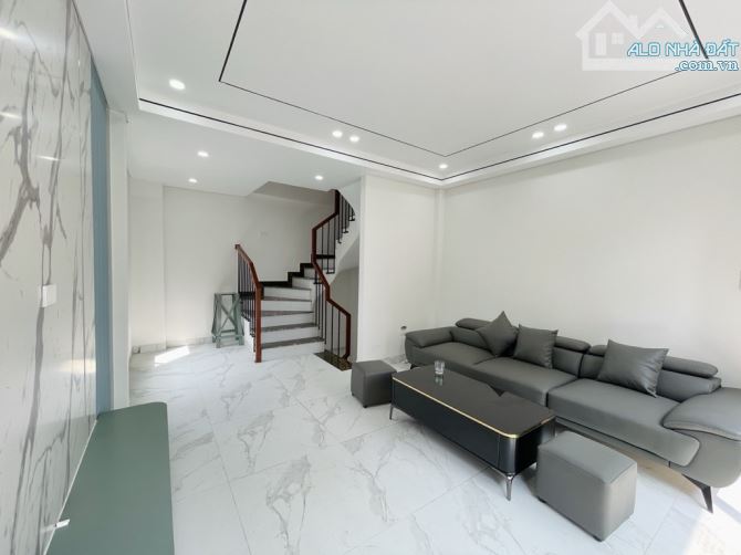 💥 NHÀ MỚI TINH - LÔ GÓC - NỘI THẤT CAO CẤP - SÀI ĐỒNG LONG BIÊN - NHỈNH 6 TỶ! 💥 - 2