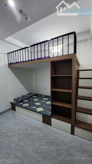 BÁN TÒA NHÀ DÒNG TIỀN -7 TẦNG THANG MÁY-12PHÒNG KHÉP KÍN - DOANH THU 50 TRIỆU - 2