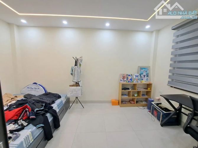 BÁN NHÀ HOÀNG MAI, ĐỊNH CÔNG THƯỢNG. DIỆN TÍCH KHỦNG, MẶT TIỀN TO. NHỈNH 8 TỶ RƯỠI. - 2
