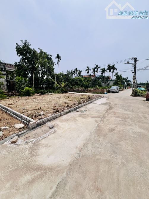 BÁN ĐẤT  ĐAN KIM VĂN GIANG- HƯNG YÊN NGÕ THÔNG-Ô TÔ NGỦ NHÀ DT 55M2- 2,8 tỷ - 2