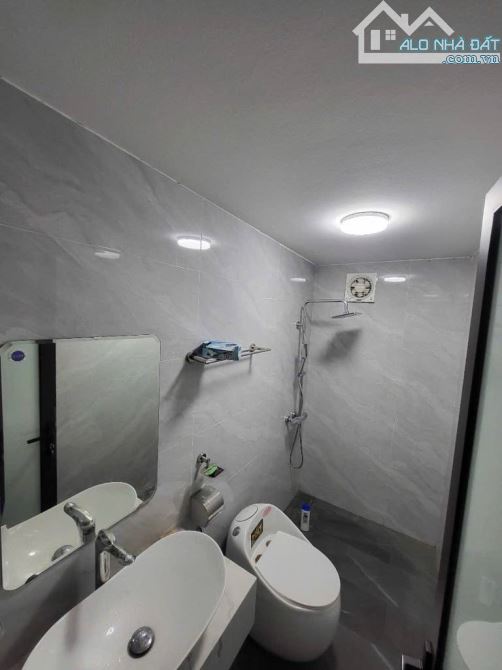 Bán nhà Nguyễn Văn Cừ  LÔ GÓC – Ô TÔ THÔNG 53m2 x 5T giá 13.5 tỷ. - 2