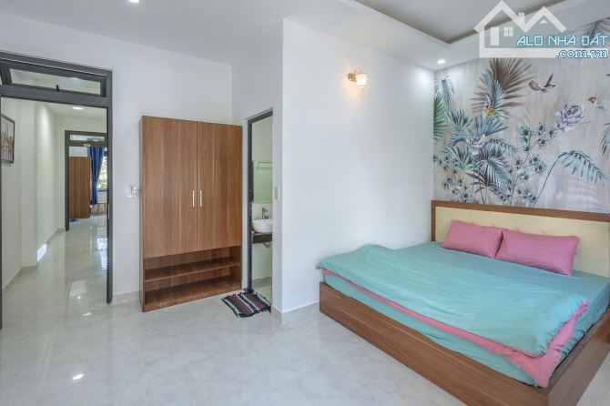 HẠ GIÁ BÁN NHANH KHÁCH SẠN MẶT TIỀN VIEW ĐẸP ĐƯỜNG CÁCH CHỢ ĐÊM CHỈ 5 PHÚT ĐI XE - 2