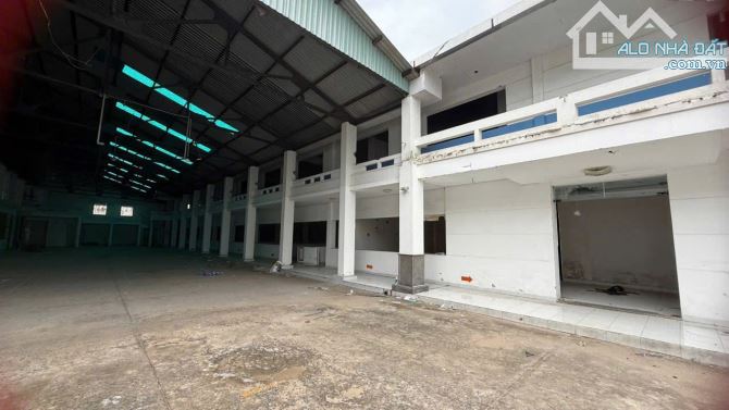 KHO 2500m2 MẶT TIỀN ĐG - Phường Tân Kiểng - Q7 - 2