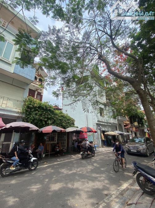 💎 MẶT PHỐ🍀VIEW HỒ TÂY - MẶT TIỀN RỘNG 𝟲.𝟭𝗠, 2 LỐI ĐI VỀ♨️GIÁ 𝟲𝟰.𝟵 tỷ - 2