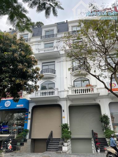 BÁN LIỀN KỀ ĐƯỜNG TÔN THẤT THUYẾT,  LÔ 100.92 - 100M2 X 6 TẦNG MT 5.3m - LÔ GÓC - OTO - 2