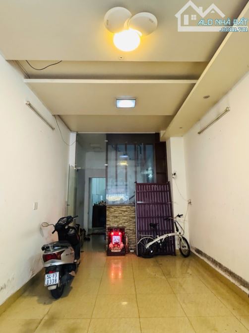 MẶT TIỀN HẺM KINH DOANH - LẠC LONG QUÂN - QUẬN 11 ( 57M2 , 4 TẦNG ) GIÁ 8.6 TỶ - 2