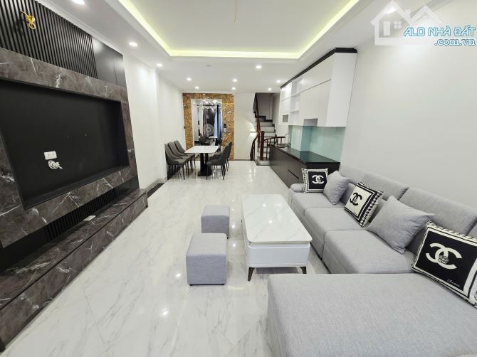 Bán Nhà Mặt Phố Nguyễn Văn Lộc 60m 7 Tầng Thang Máy Kinh Doanh 19 Tỷ - 2