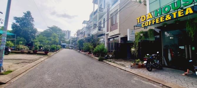 💰 Giá: 6.85 TỶ – NHÀ 4 TẦNG MẶT TIỀN KD ĐƯỜNG VÀNH ĐAI, ĐH QUỐC GIA TP.HCM - 2