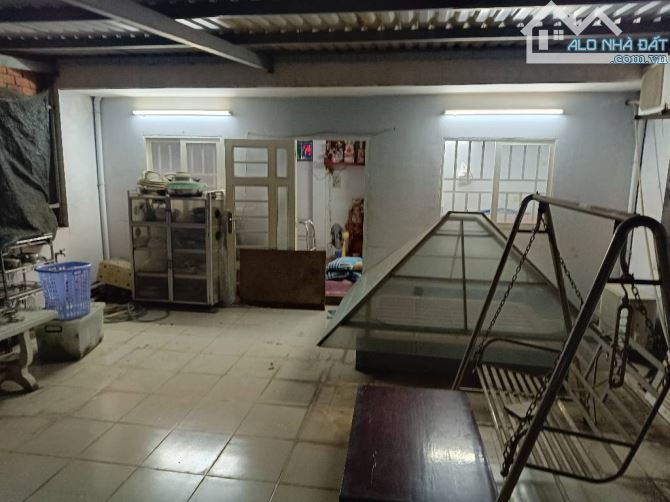 NHÀ MỚI Ở LIỀN QUẬN 6 SÁT MT LÒ GỐM GẦN CHỢ BÌNH TIÊN 64M2 3 TẦNG CHỈ 5.X TỶ - 2