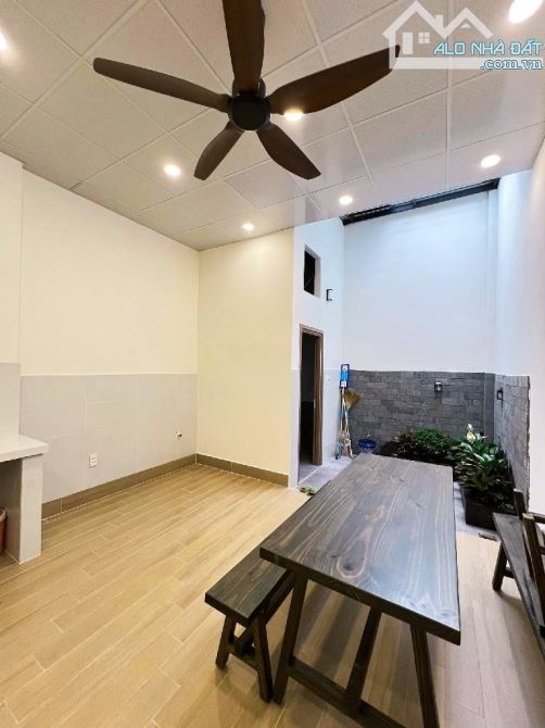 DUY NHẤT 1 CĂN. NHÀ MỚI XÂY  2 TẦNG, 88M2 , SỔ HỒNG RIÊNG, ĐƯỜNG XE TẢI, NGÃ TƯ CHỢ CẦU, Q - 2