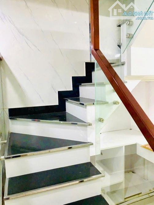 NHÀ ĐẸP, SỔ ĐẸP, NỞ HẬU - HẺM 6m KHU BÀU CÁT - 49m2, 3 TẦNG - 7 TỶ - 3