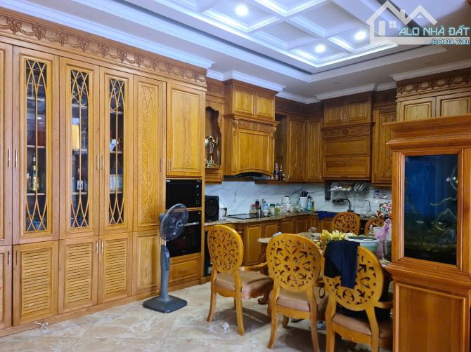 Bán nhà Trần Bình Trọng - P. Nguyễn An Ninh - DT: 93,1m2 (7 x 13,5) thổ cư 100% - 3