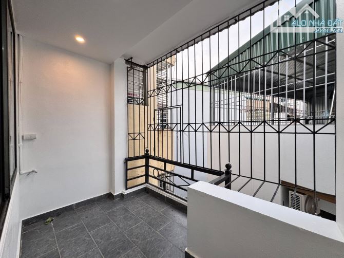 Nhà đẹp dân xây mới 4 tầng, 32m, ở sướng, kinh doanh đỉnh cao, Định Công Thượng - 3