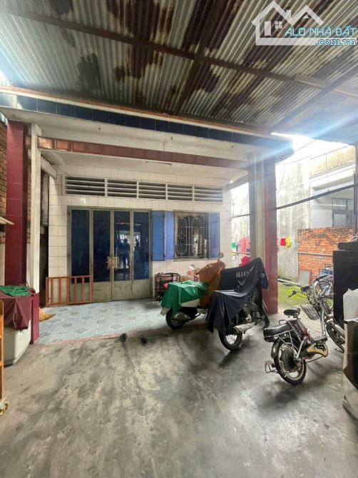 ✓B.ÁN NHÀ MẶT TIỀN QUỐC LỘ 1A GẦN NGÃ BA YÊN THẾ (CÂY XOÀI) - PHƯỜNG HỐ NAI MỚI •DT: 8 x 6 - 3