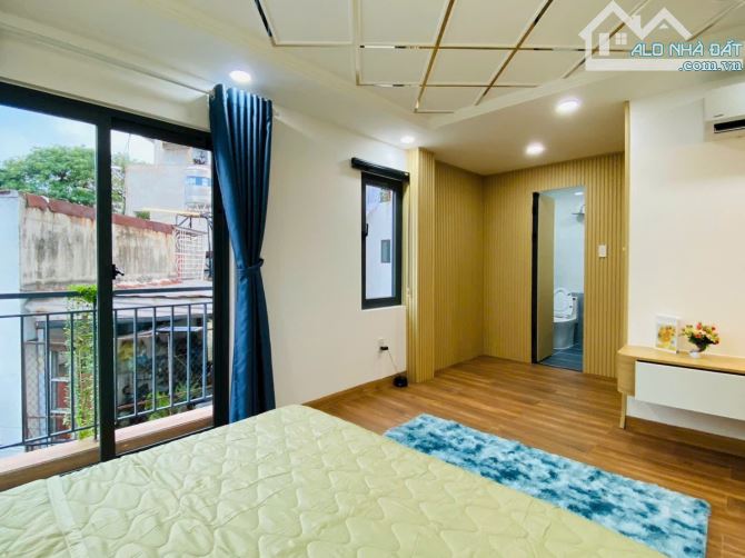 5 TẦNG FULL NỘI THẤT GẦN CHỢ THẠCH ĐÀ - DTS 105m2 - NGANG KHỦNG 7.5m - 5.6 TỶ - 3
