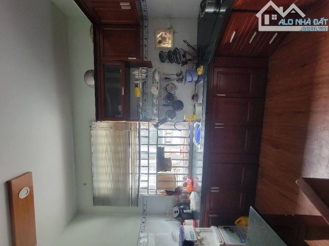 Nhà 3 tầng đường THẠNH LỘC 37, phường THẠNH LỘC, Quận 12 dt 68m2 (4mx17m) đường 10m💰6,35T - 3