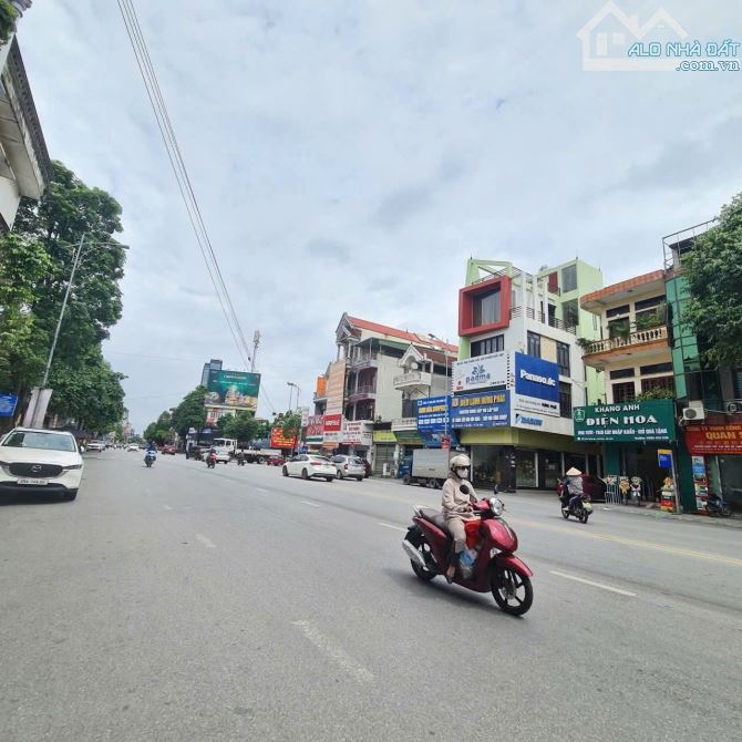 Bán nhà 4 tầng Phố Vũ Trần Hưng đạo dt 56m mt 3.5m giá 11.3 tỷ - 3