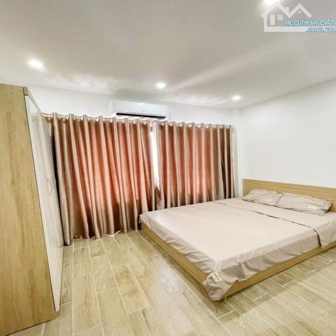 HÀNG XÓM TÒA ÁN THANH TRÌ NHÀ MỚI ĐẸP 34M2 6 TẦNG MẶT TIỀN 4M GIÁ 5,4 TỶ - 3