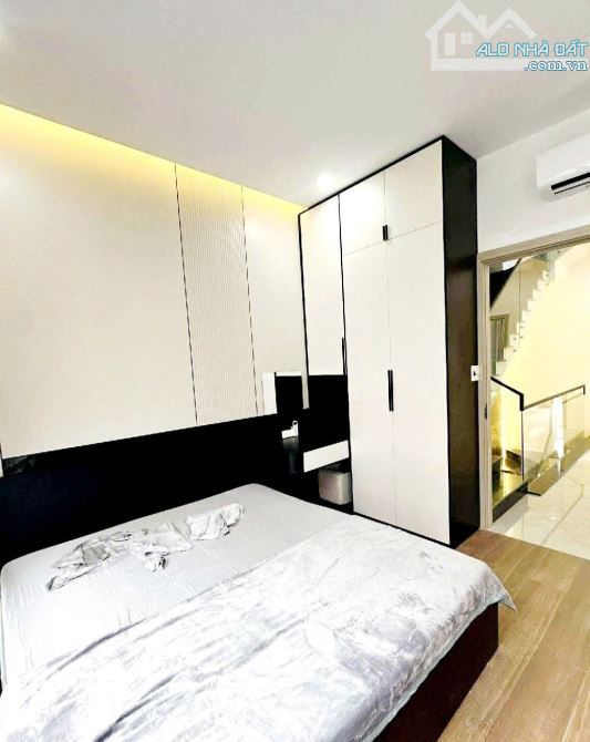 💎 SIÊU PHẨM TRUNG TÂM HẢI CHÂU – NHÀ 3 TẦNG FULL NỘI THẤT – OTO ĐỖ CỬA – NHỈNH 6 TỶ - 3