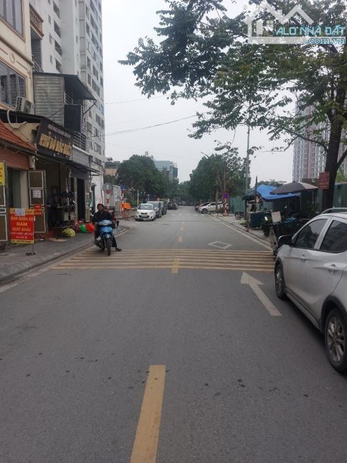 MẶT PHỐ HOA LÂM LONG BIÊN - TRUNG TÂM SẦM UẤT -  OTO TRÁNH - KINH DOANH B.Ấ.T C.H.Ấ.P - - 3