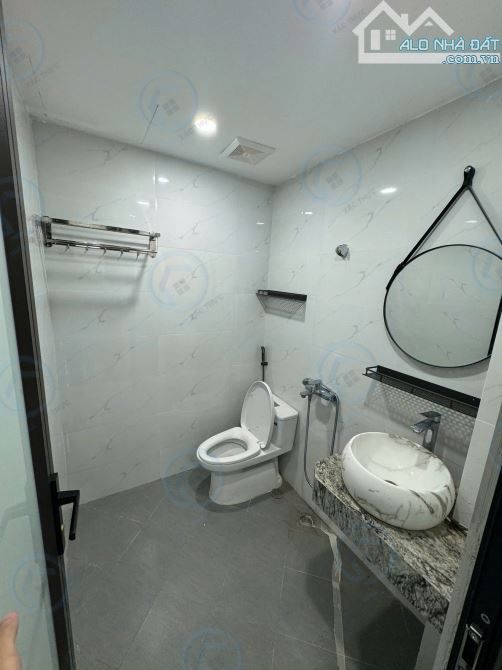 Bán Nhà Đội Cấn, Linh Lang 26 tỷ 101m2 x 8 tầng cho thuê 130 triệu/tháng - 3